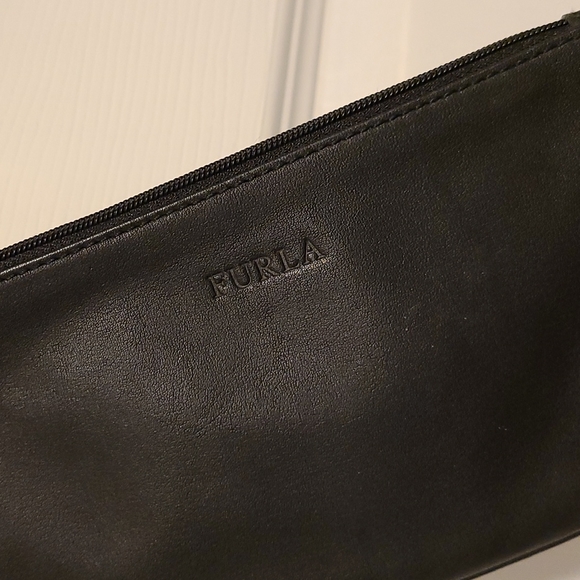 Furla wristlet - Picture 2 of 5